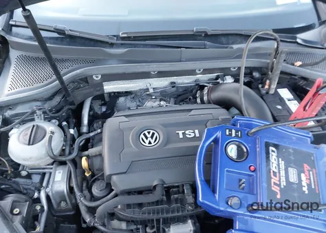 2017 Volkswagen Golf Gti Autobahn 4-Door/S 4-Door/Se 4-Door/Sport 4-Door from USA, damaged, VIN 3VW4T7AU3HM069709